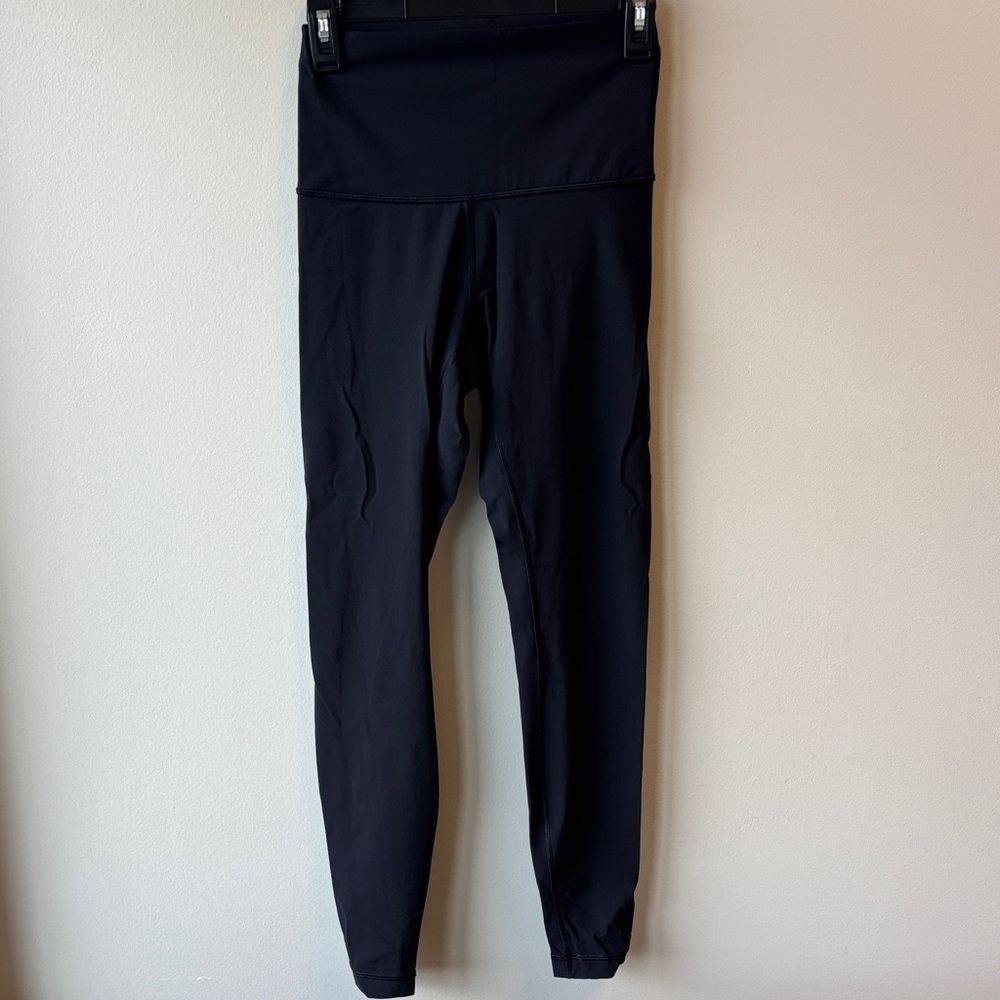 Lululemon Wunder under 6 Black Leggings